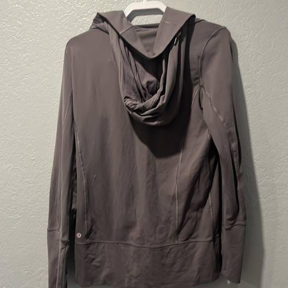 Lululemon In Stride Jacket in Magnum - Picture 8 of 8